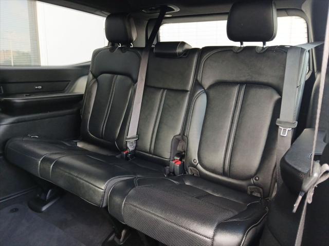 2024 Jeep Wagoneer Series II 4x2