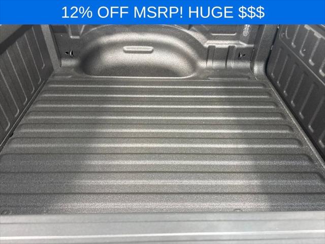 2026 Ram 1500 Express Crew Cab 4x4 5'7" Box