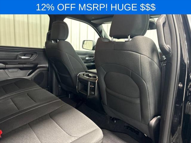 2026 Ram 1500 Express Crew Cab 4x4 5'7" Box