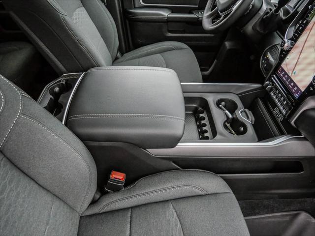 2026 Ram 3500 Big Horn Crew Cab 4x4 8' Box
