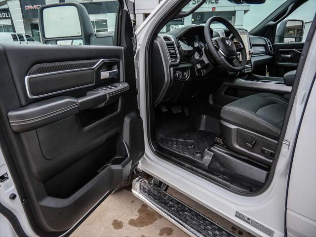 2026 Ram 3500 Big Horn Crew Cab 4x4 8' Box