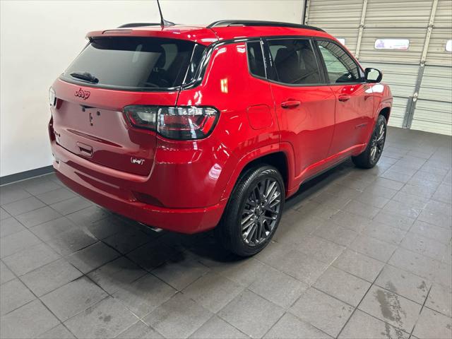 2022 Jeep Compass (RED) Edition 4x4 2022 Jeep Compass (RED) Edition 4x4