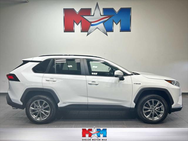 2021 Toyota RAV4 Hybrid XLE
