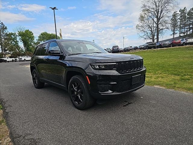 2025 Jeep Grand Cherokee Altitude 4x4