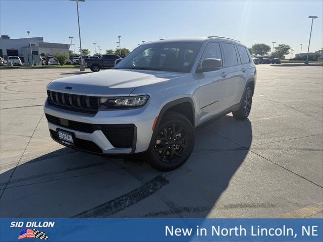 2026 Jeep Grand Cherokee GRAND CHEROKEE L LAREDO ALTITUDE 4X4