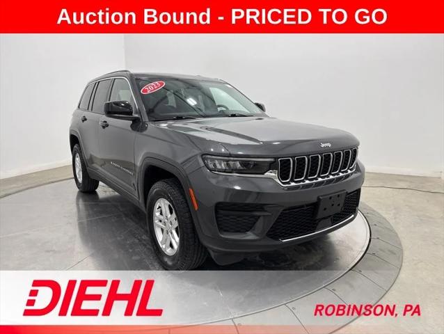2023 Jeep Grand Cherokee Laredo 4x4