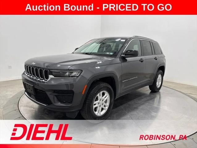 2023 Jeep Grand Cherokee Laredo 4x4