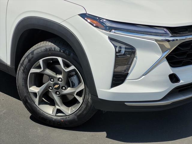 2024 Chevrolet Trax FWD LT