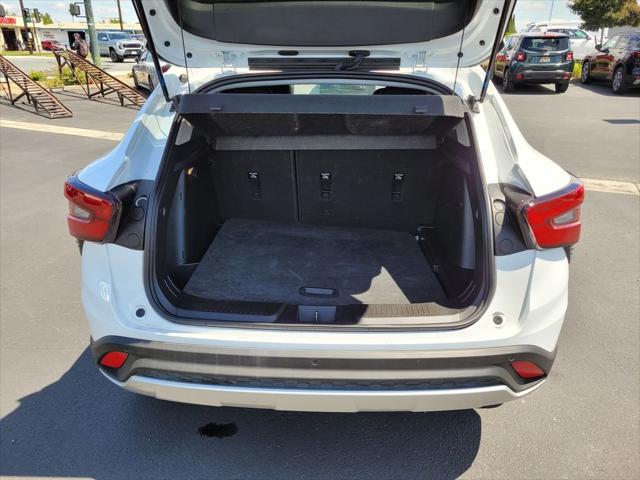 2024 Chevrolet Trax FWD LT