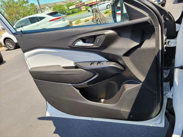 2024 Chevrolet Trax FWD LT