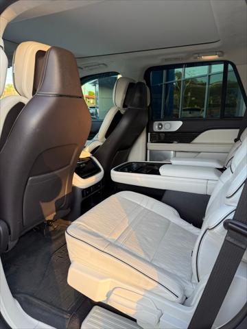 2024 Lincoln Navigator Black Label
