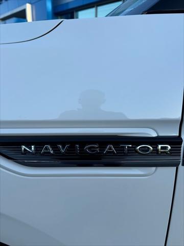 2024 Lincoln Navigator Black Label