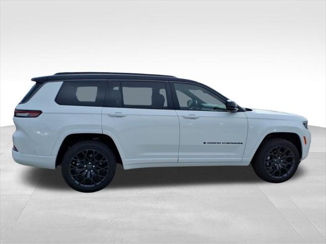 2026 Jeep Grand Cherokee Summit 4x4