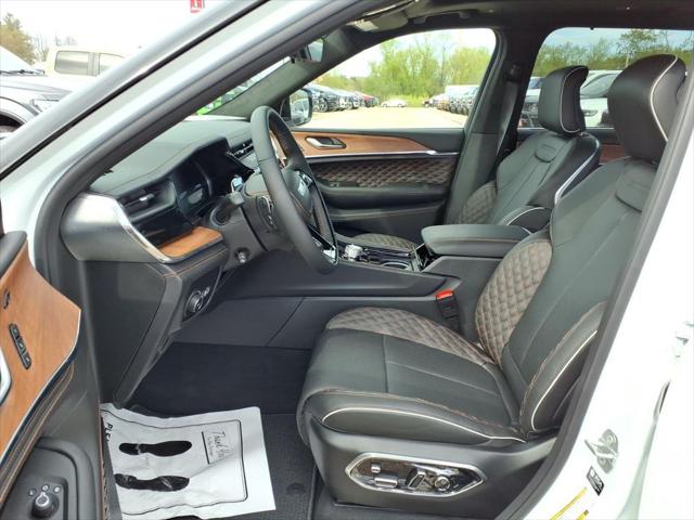 2026 Jeep Grand Cherokee Summit 4x4