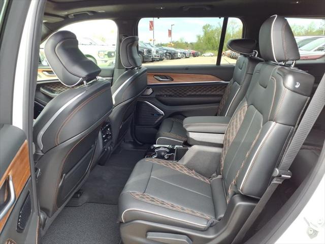2026 Jeep Grand Cherokee Summit 4x4
