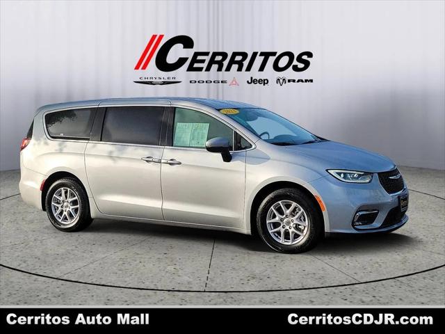 2023 Chrysler Pacifica Touring L for sale in Cerritos, CA