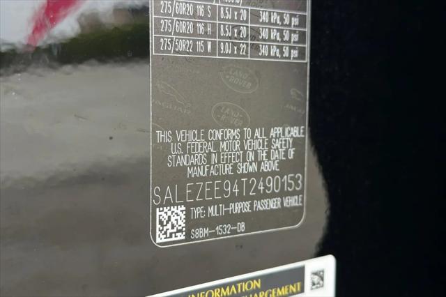 2026 Land Rover Defender P635 OCTA Black