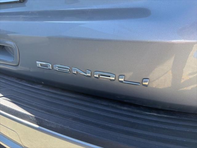 2023 GMC Yukon 4WD Denali