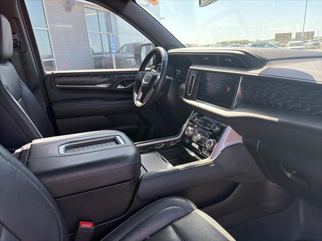 2023 GMC Yukon 4WD Denali