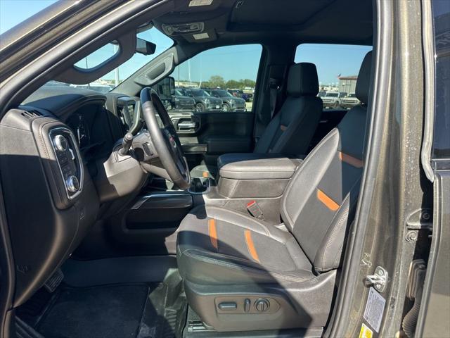2023 GMC Sierra 2500HD 4WD Crew Cab Standard Bed AT4