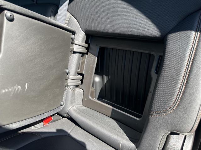 2023 GMC Sierra 2500HD 4WD Crew Cab Standard Bed AT4