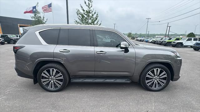 2024 Lexus LX Luxury