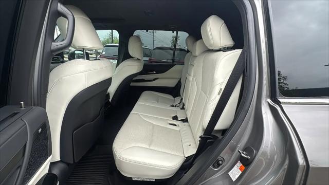 2024 Lexus LX Luxury