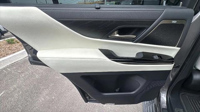 2024 Lexus LX Luxury