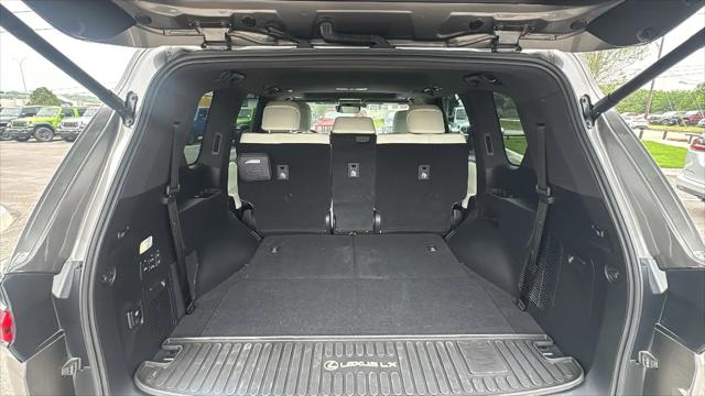 2024 Lexus LX Luxury