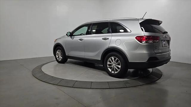 2017 Kia Sorento 2.4L LX