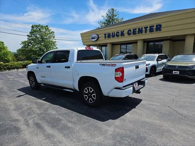 2018 Toyota Tundra SR5 5.7L V8