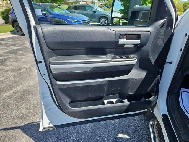 2018 Toyota Tundra SR5 5.7L V8