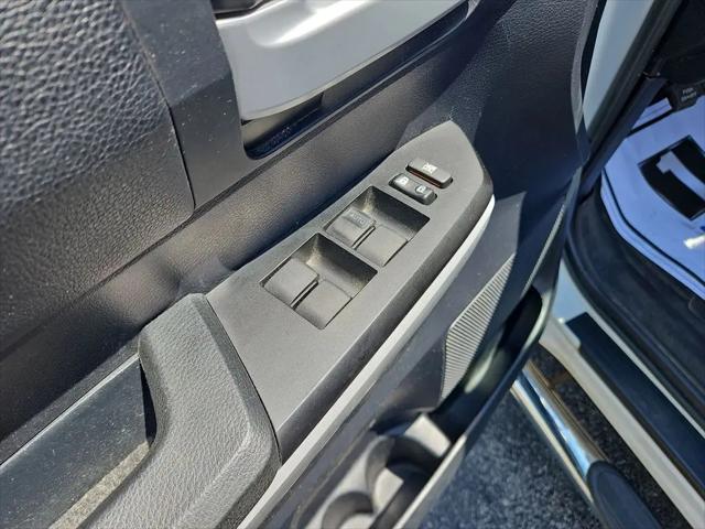 2018 Toyota Tundra SR5 5.7L V8