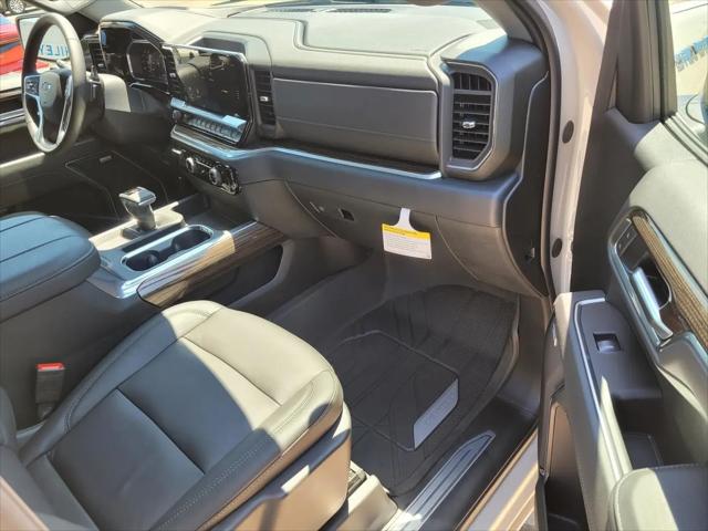 2026 Chevrolet Silverado 1500 4WD Crew Cab Short Bed RST