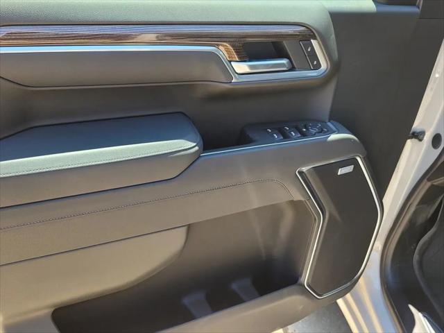 2026 Chevrolet Silverado 1500 4WD Crew Cab Short Bed RST