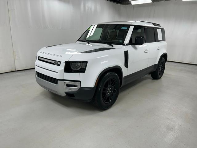 2025 Land Rover Defender 110 P300