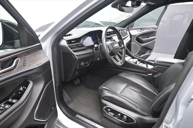 2023 Jeep Grand Cherokee L Overland 4x4