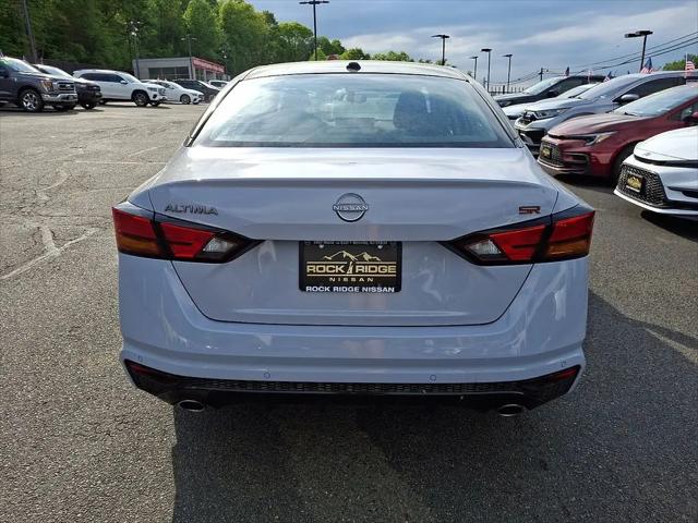 2026 Nissan Altima SR FWD