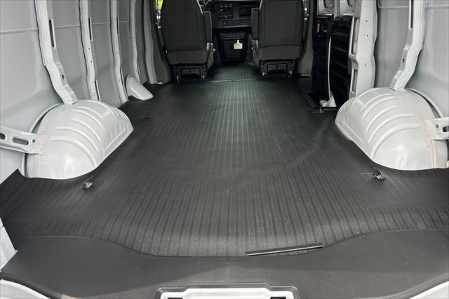 2026 GMC Savana Cargo 2500 Regular Wheelbase, Work Van, RWD
