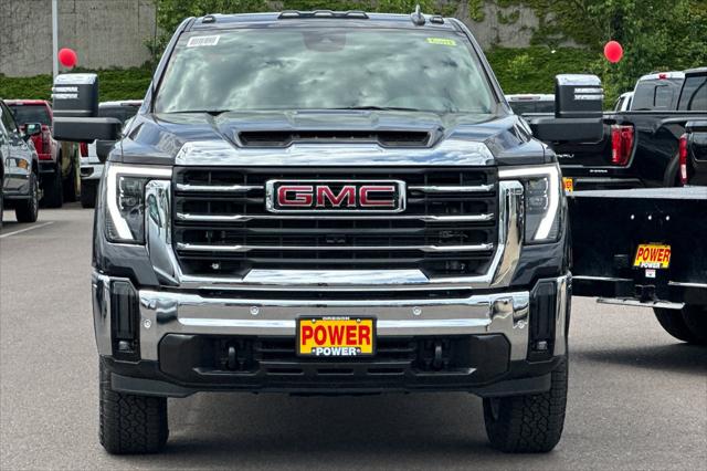 2026 GMC Sierra 2500HD Crew Cab, Standard Bed, SLT, 4WD