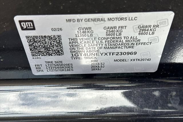 2026 GMC Sierra 2500HD Crew Cab, Standard Bed, SLT, 4WD