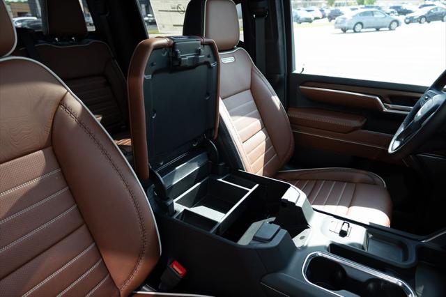 2026 GMC Sierra 2500HD Crew Cab, Standard Bed, Denali Ultimate, 4WD