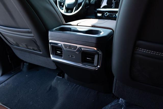 2026 GMC Sierra 2500HD Crew Cab, Standard Bed, Denali Ultimate, 4WD