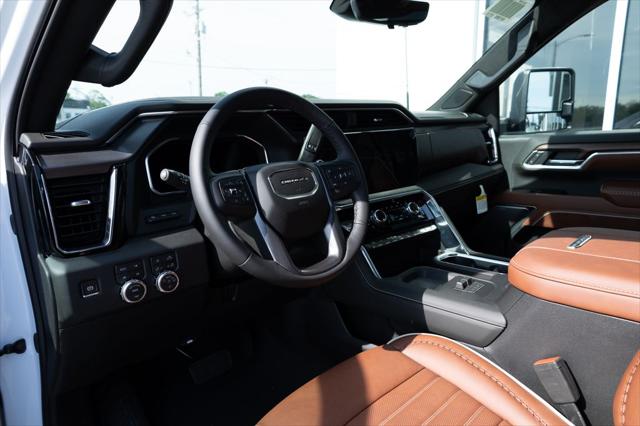 2026 GMC Sierra 2500HD Crew Cab, Standard Bed, Denali Ultimate, 4WD