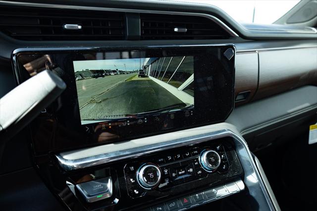 2026 GMC Sierra 2500HD Crew Cab, Standard Bed, Denali Ultimate, 4WD
