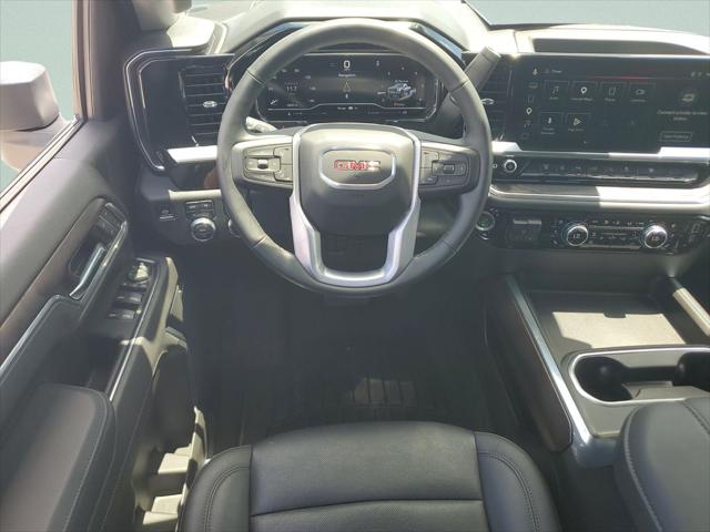 2025 GMC Sierra 3500HD 4WD Crew Cab Standard Bed SLT