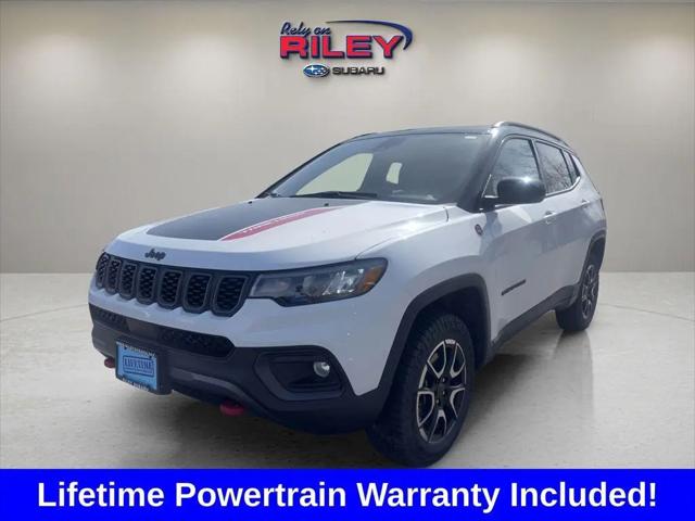 2025 Jeep Compass Trailhawk 4x4 for sale in Dubuque, IA