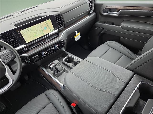 2026 GMC Sierra 1500 Crew Cab, Short Bed, SLT, 4WD