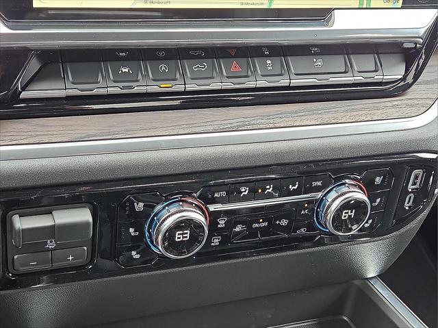2026 GMC Sierra 1500 Crew Cab, Short Bed, SLT, 4WD