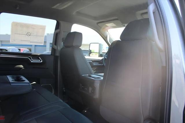 2026 Chevrolet Silverado 2500HD Crew Cab, Standard Bed, LT, 4WD